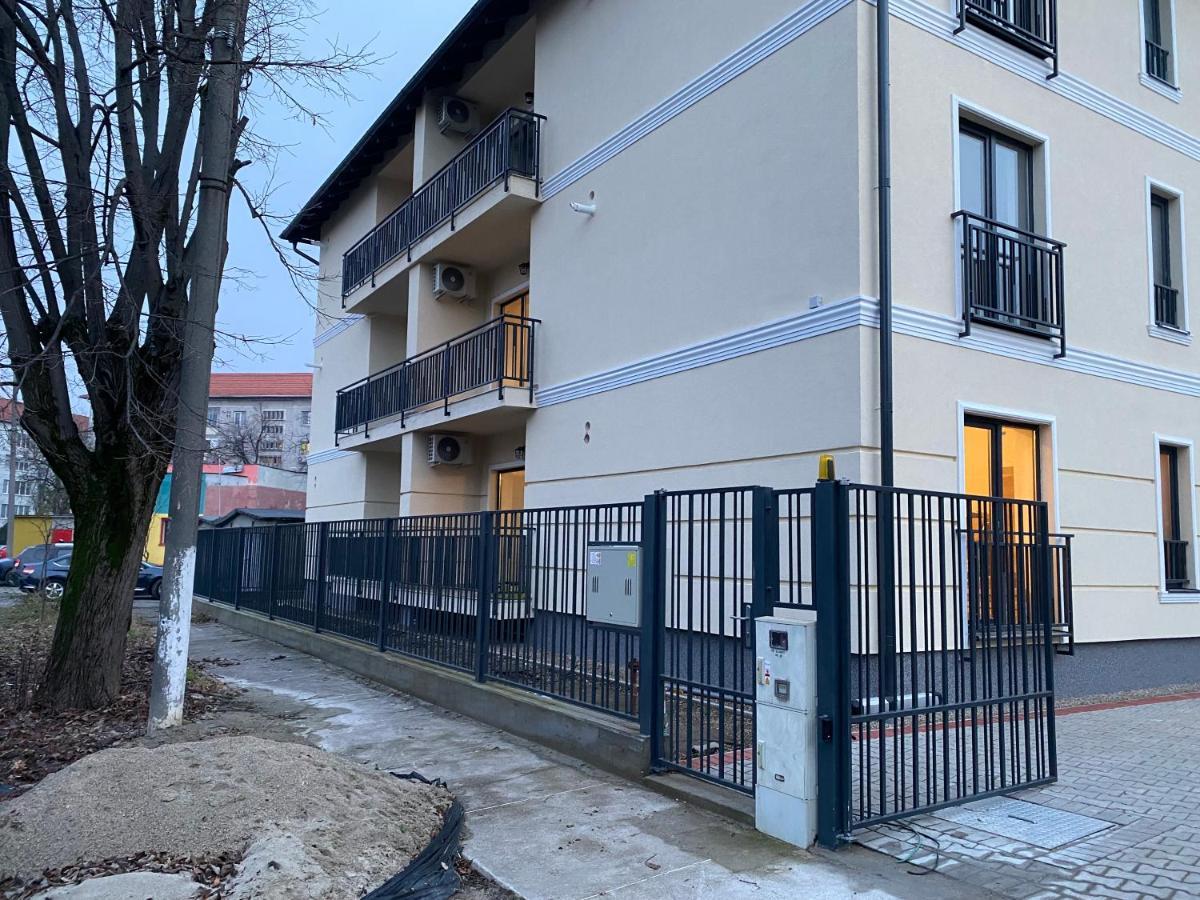 Glam Apartments Lipatti Near Iulius Mall And City Center ティミショアラ エクステリア 写真