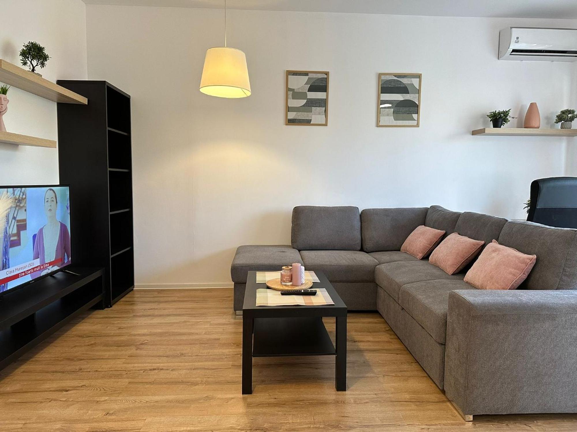 Glam Apartments Lipatti Near Iulius Mall And City Center ティミショアラ エクステリア 写真