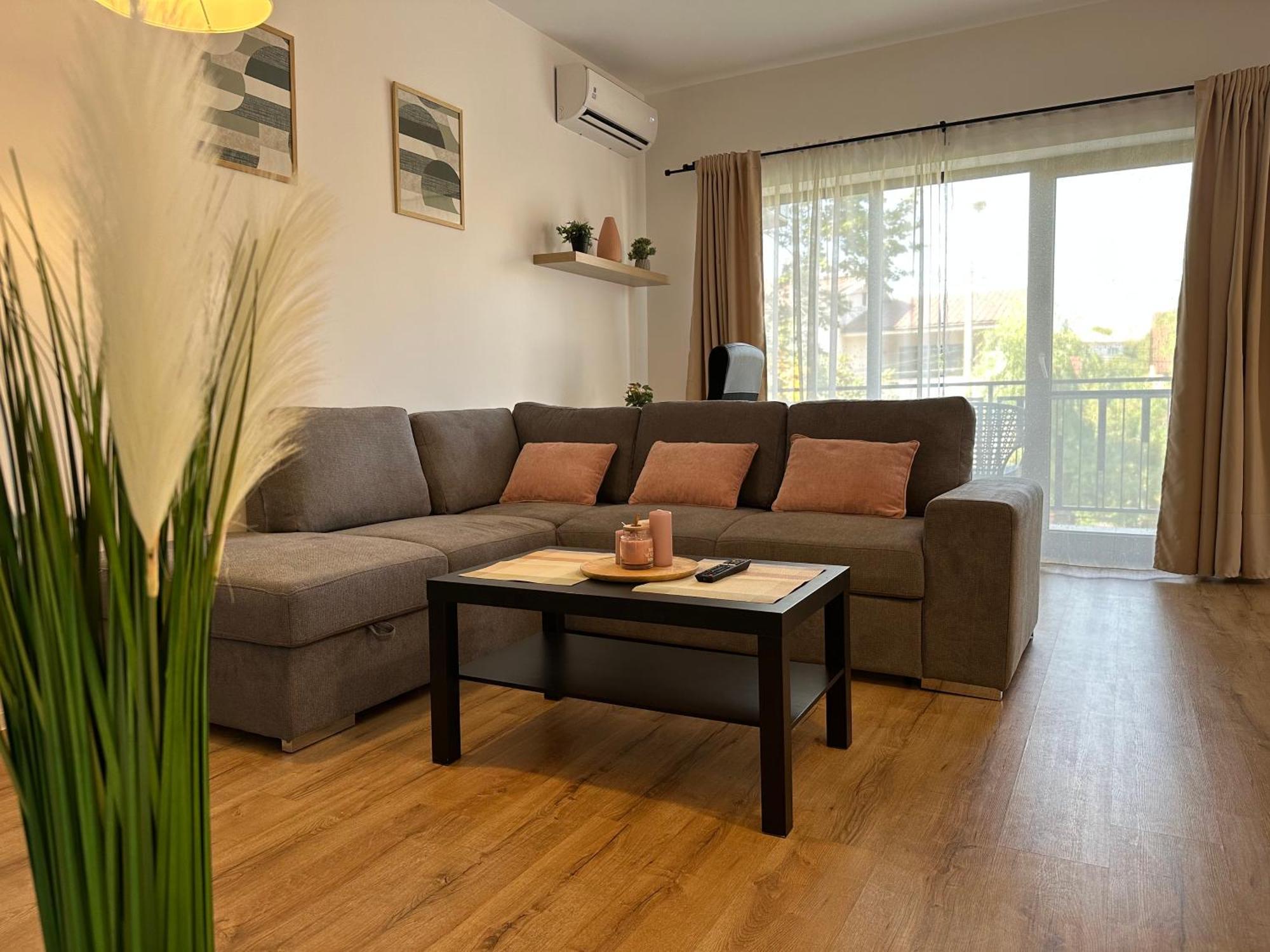 Glam Apartments Lipatti Near Iulius Mall And City Center ティミショアラ エクステリア 写真