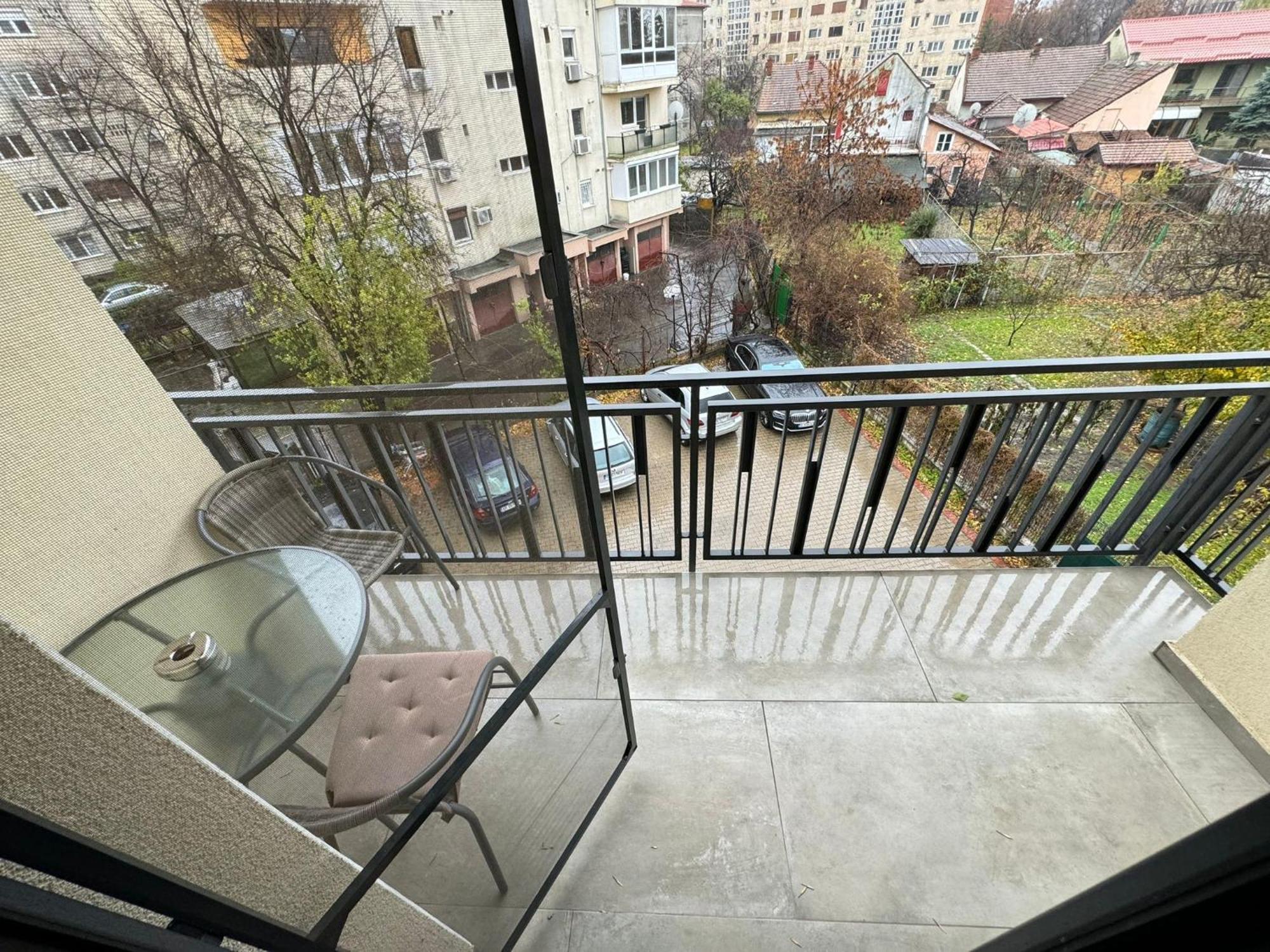 Glam Apartments Lipatti Near Iulius Mall And City Center ティミショアラ エクステリア 写真