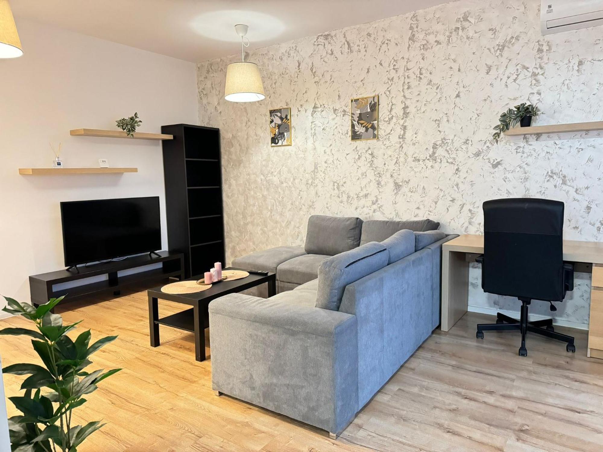 Glam Apartments Lipatti Near Iulius Mall And City Center ティミショアラ エクステリア 写真