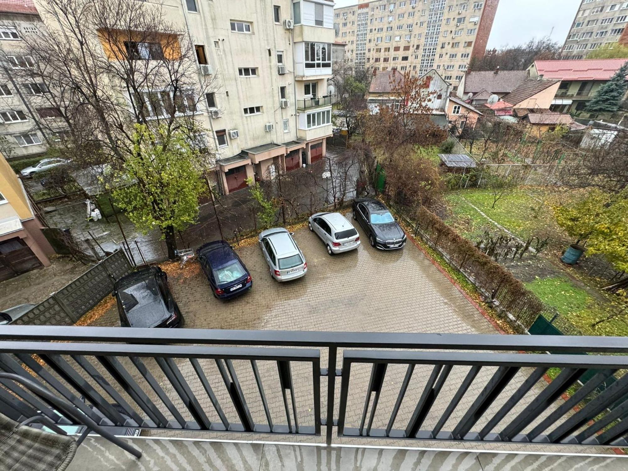 Glam Apartments Lipatti Near Iulius Mall And City Center ティミショアラ エクステリア 写真
