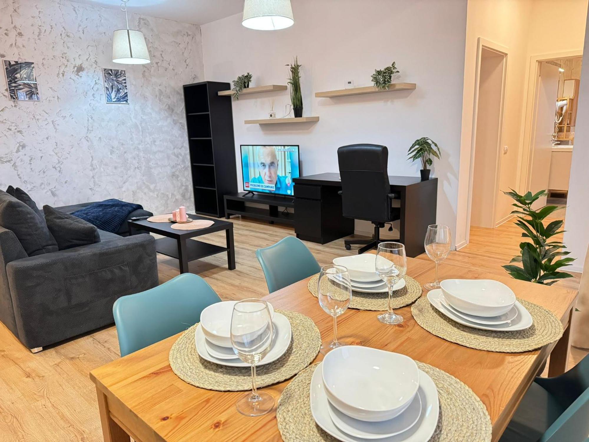 Glam Apartments Lipatti Near Iulius Mall And City Center ティミショアラ エクステリア 写真
